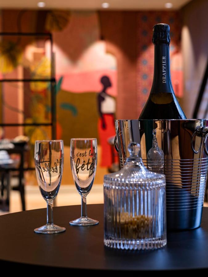 Moka Hotel Лорьян Экстерьер фото